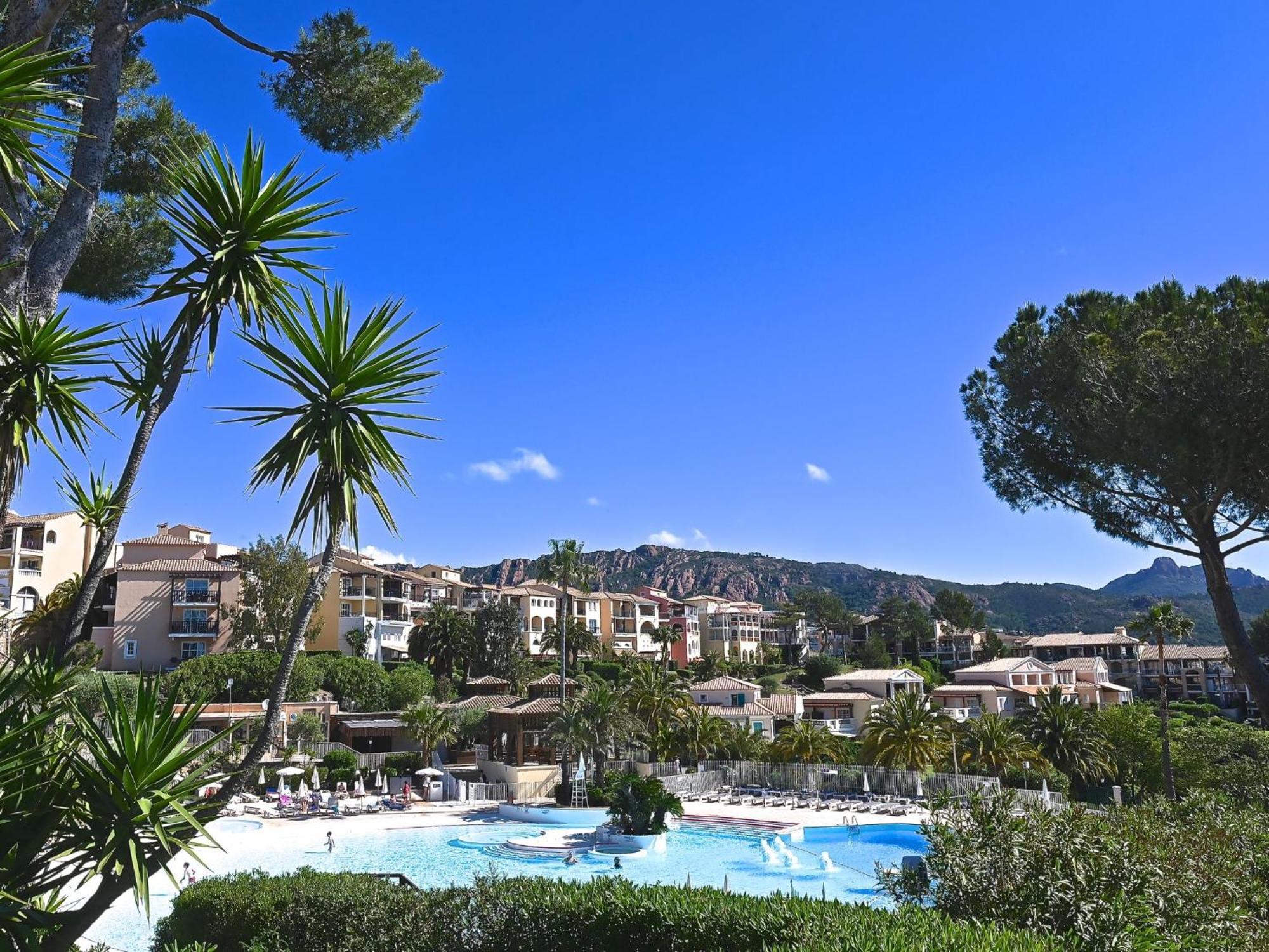 Apartment Village Cap Esterel - L'Esquinade-31 By Interhome Saint-Raphaël Buitenkant foto