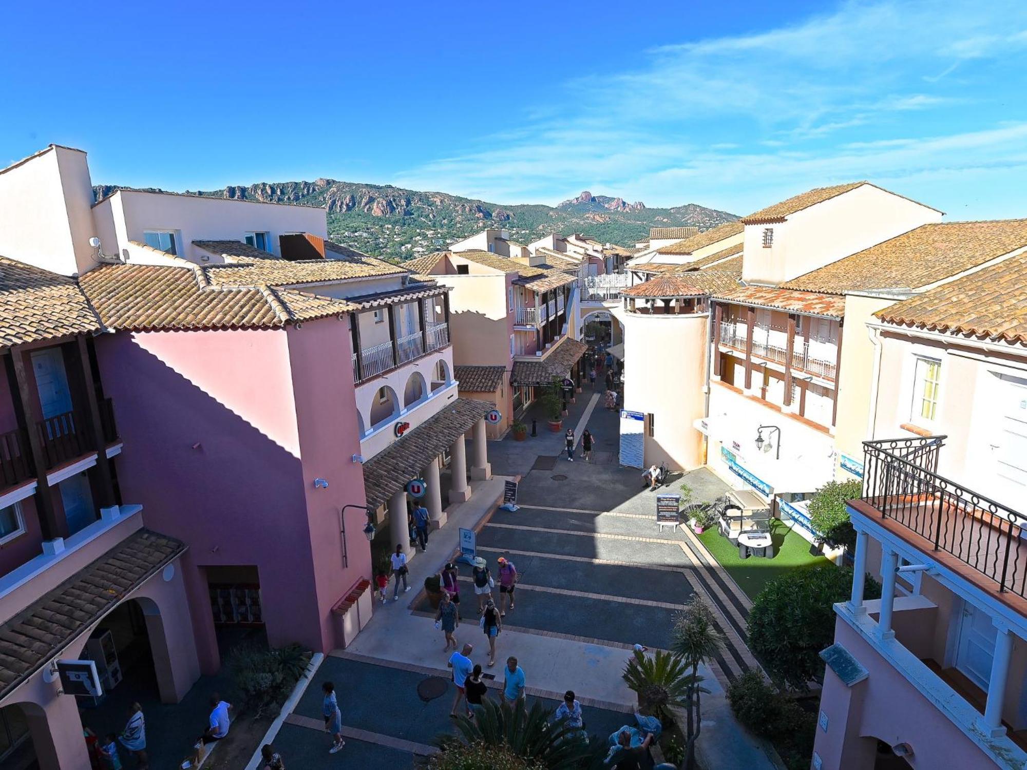 Apartment Village Cap Esterel - L'Esquinade-31 By Interhome Saint-Raphaël Buitenkant foto